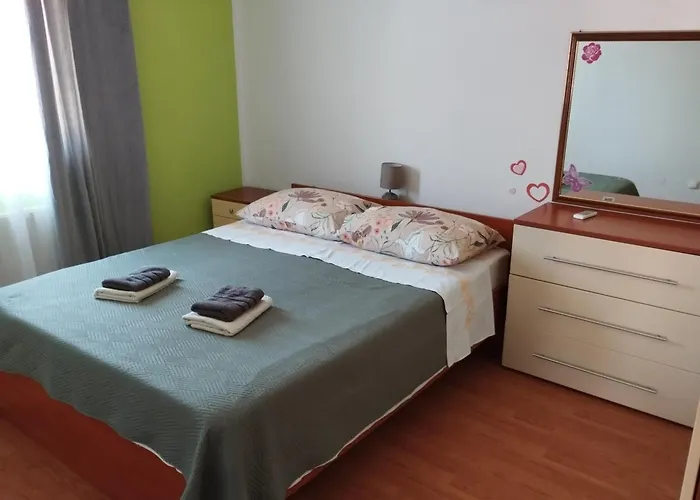 Apartment Tina