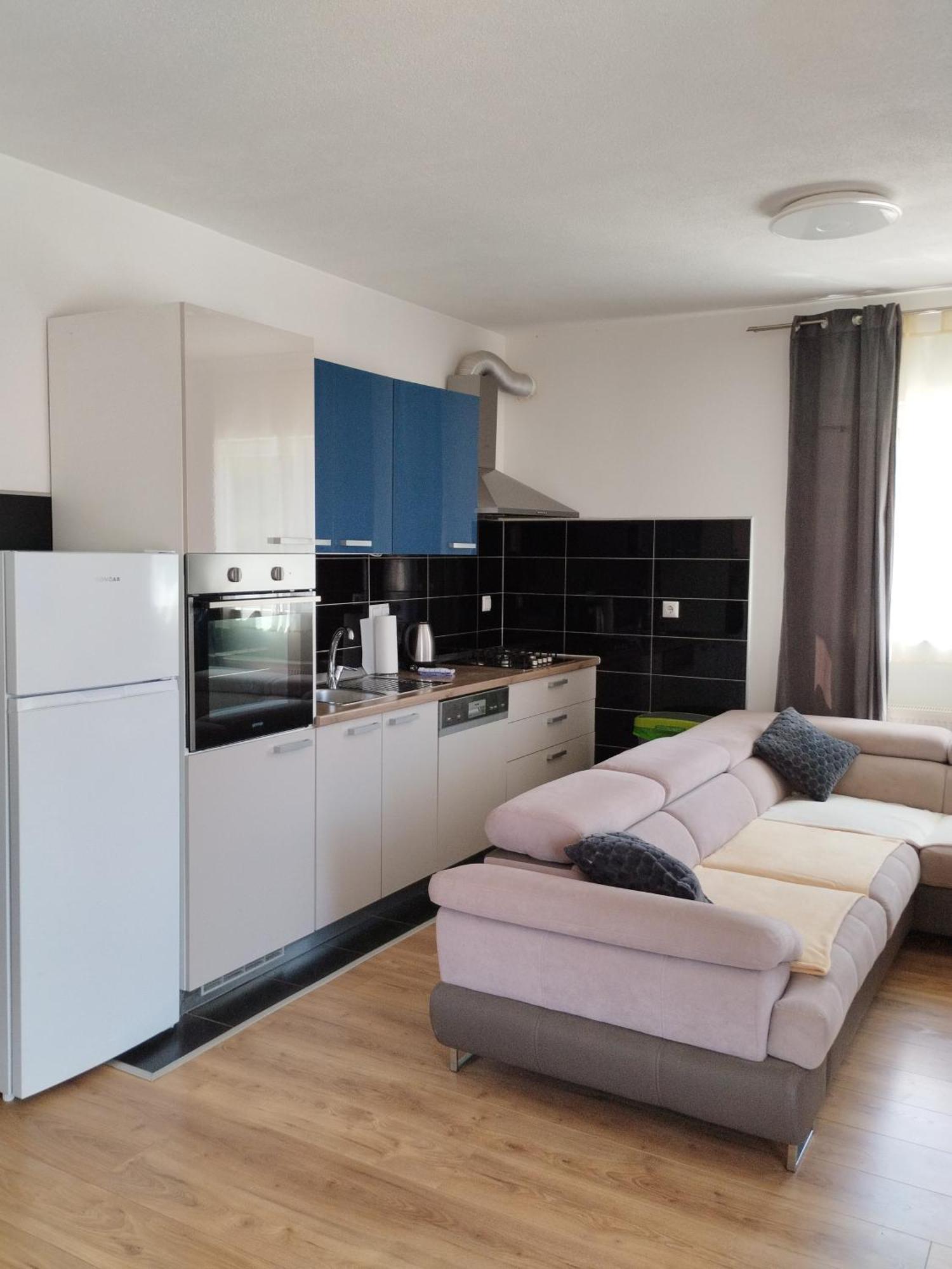Apartment Tina *