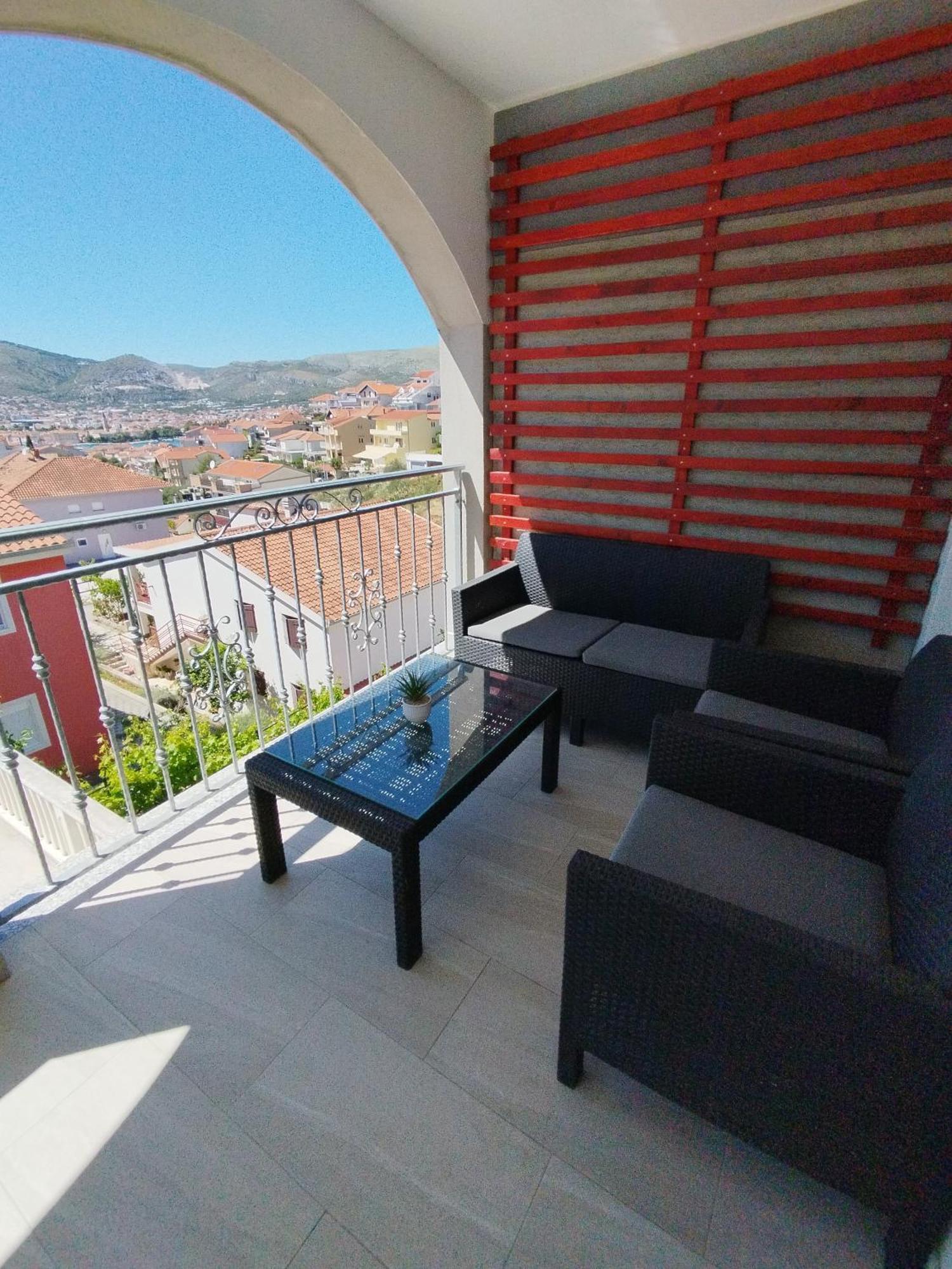 Apartment Tina Trogir