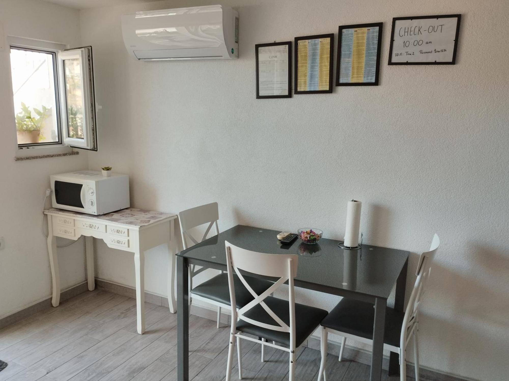 Appartement Tina *