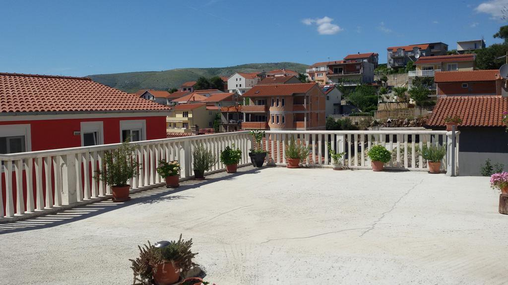 Tina * Trogir